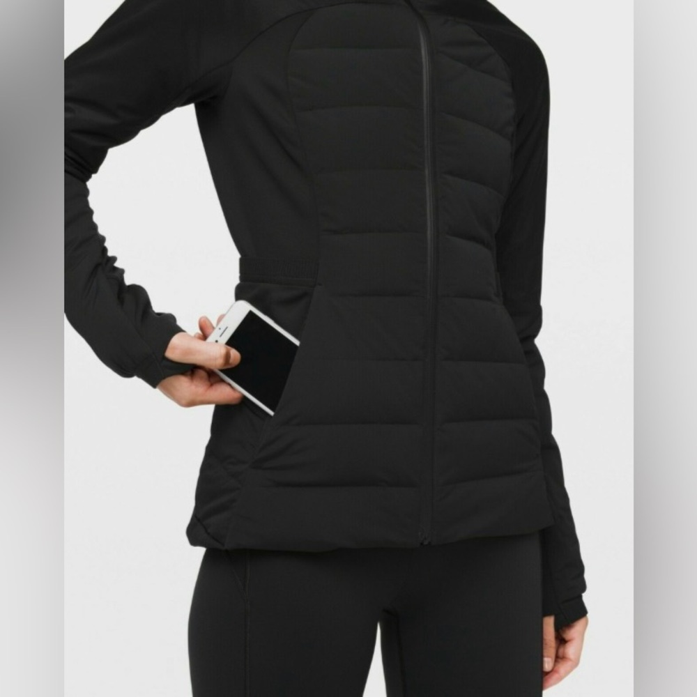 Lululemon down for it all jacket black like new sz 10 - Picture 3 of 8